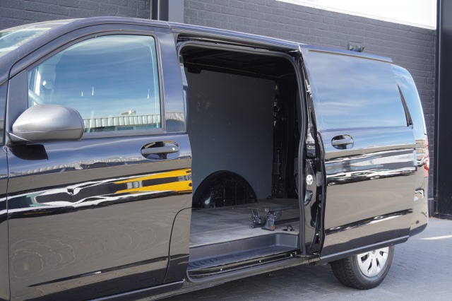 Mercedes-Benz Vito 114 CDI XL 2xSchuif Automaat EURO 6 - AC/Climate - Navi - Cruise - €19.900,- Excl.