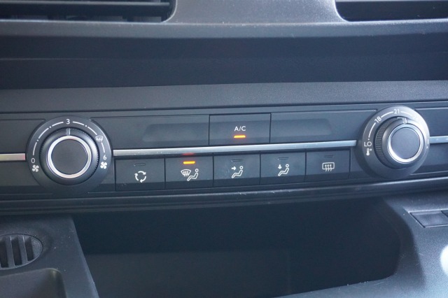 Peugeot Partner 1.5 BlueHDI 130PK Automaat EURO 6 - Airco - Cruise - Carplay - €9.950,- Excl. Peugeot Partner 1.5 BlueHDI 130PK Automaat EURO 6 - Airco - Cruise - Carplay - €9.950,- Excl.
