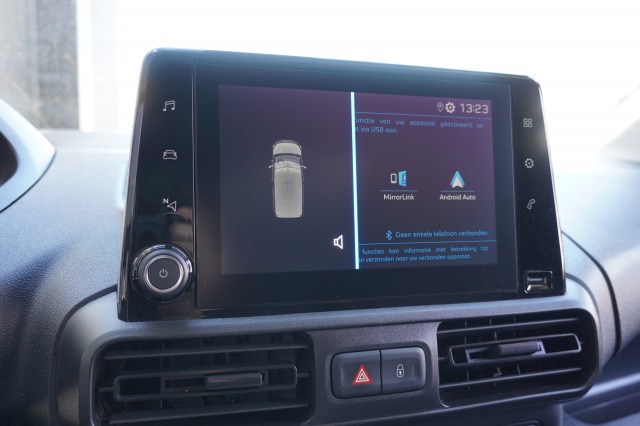 Peugeot Partner 1.5 BlueHDI 130PK Automaat EURO 6 - Airco - Cruise - Carplay - €9.950,- Excl. Peugeot Partner 1.5 BlueHDI 130PK Automaat EURO 6 - Airco - Cruise - Carplay - €9.950,- Excl.