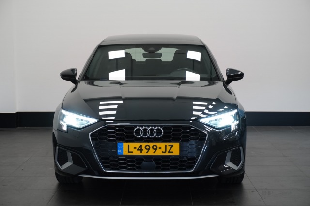Audi A3 Sportback 35 TFSI 150PK Business edition Automaat 12MND garantie | Pano | Camera | Navi | Stoelverw. | €23.900,- incl. BTW Audi A3 Sportback 35 TFSI 150PK Business edition Automaat 12MND garantie | Pano | Camera | Navi | Stoelverw. | €23.900,- incl. BTW
