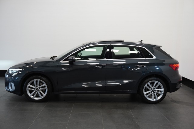 Audi A3 Sportback 35 TFSI 150PK Business edition Automaat 12MND garantie | Pano | Camera | Navi | Stoelverw. | €23.900,- incl. BTW Audi A3 Sportback 35 TFSI 150PK Business edition Automaat 12MND garantie | Pano | Camera | Navi | Stoelverw. | €23.900,- incl. BTW