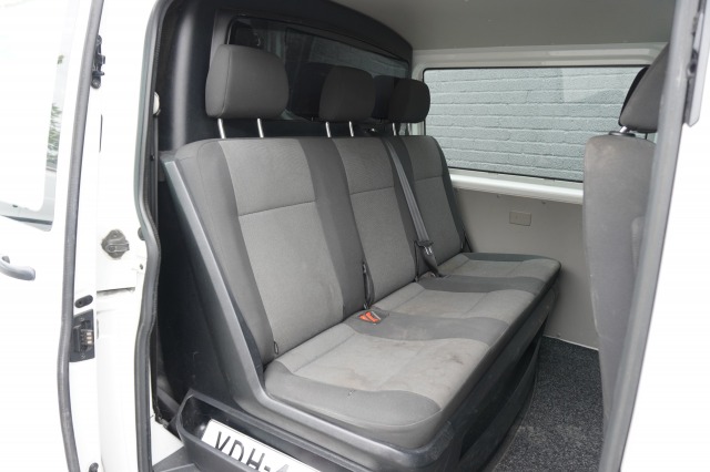 Volkswagen Transporter 2.0 TDI L2 Dubbel Cabine EURO 6 - Airco - Cruise - PDC - €15.900,- Excl.