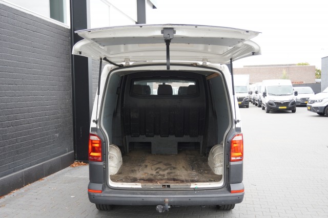Volkswagen Transporter 2.0 TDI L2 Dubbel Cabine EURO 6 - Airco - Cruise - PDC - €15.900,- Excl.