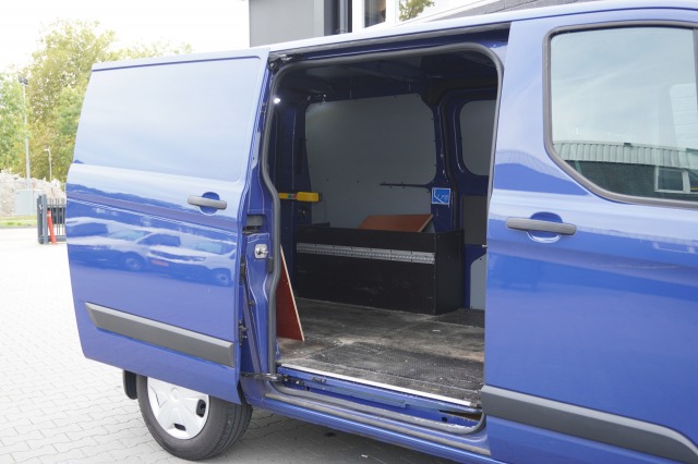 Ford Transit Custom 2.0 TDCI 130PK AUTOMAAT EURO 6 - Airco - Navi - Adpt. Cruise - €16.950,- Excl.