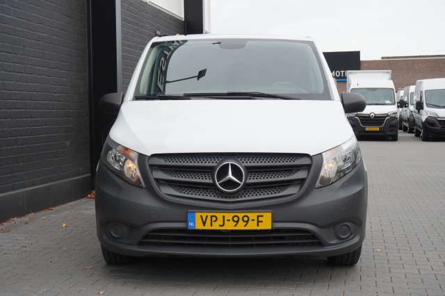 Mercedes-Benz Vito 110 CDI Lang EURO 6 - Airco - Navi - Cruise - €15.950,- Excl. Mercedes-Benz Vito 110 CDI Lang EURO 6 - Airco - Navi - Cruise - €15.950,- Excl.