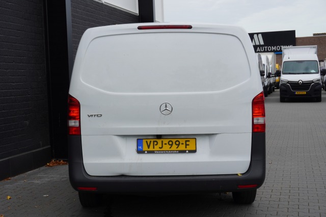 Mercedes-Benz Vito 110 CDI Lang EURO 6 - Airco - Navi - Cruise - €15.950,- Excl. Mercedes-Benz Vito 110 CDI Lang EURO 6 - Airco - Navi - Cruise - €15.950,- Excl.