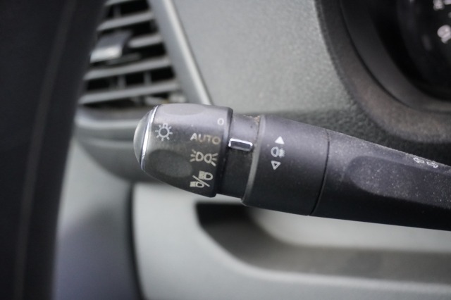 Peugeot Expert 1.5 BlueHDI L2 EURO 6 - Airco - Navi - Cruise - €9.950,- Excl. Peugeot Expert 1.5 BlueHDI L2 EURO 6 - Airco - Navi - Cruise - €9.950,- Excl.