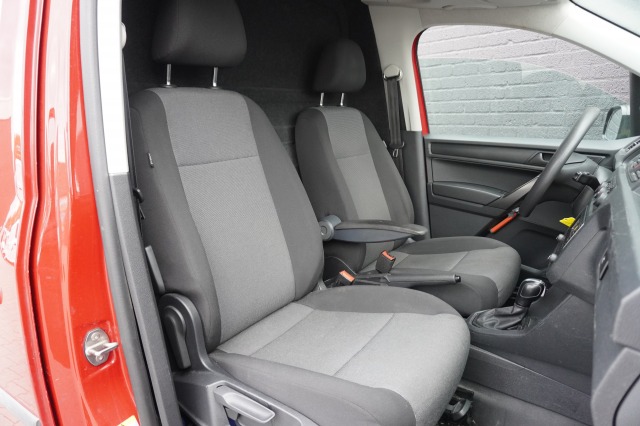 Volkswagen Caddy 2.0 TDI Maxi Automaat EURO 6 Airco - PDC - Cruise - €12.950,- Excl. Volkswagen Caddy 2.0 TDI Maxi Automaat EURO 6 Airco - PDC - Cruise - €12.950,- Excl.