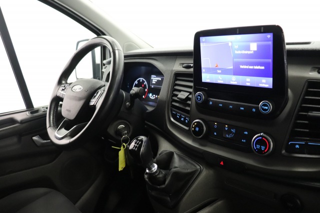 Ford Transit Custom 2.0 TDCI EURO 6 - Airco - Navi - Cruise - € 13.950,- Excl. Ford Transit Custom 2.0 TDCI EURO 6 - Airco - Navi - Cruise - € 13.950,- Excl.