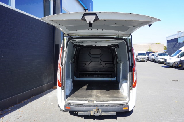 Ford Transit Custom 2.0 TDCI L2 130PK 2x Schuifdeur EURO 6 - Airco - Navi - Cruise - €13.900,- Excl.