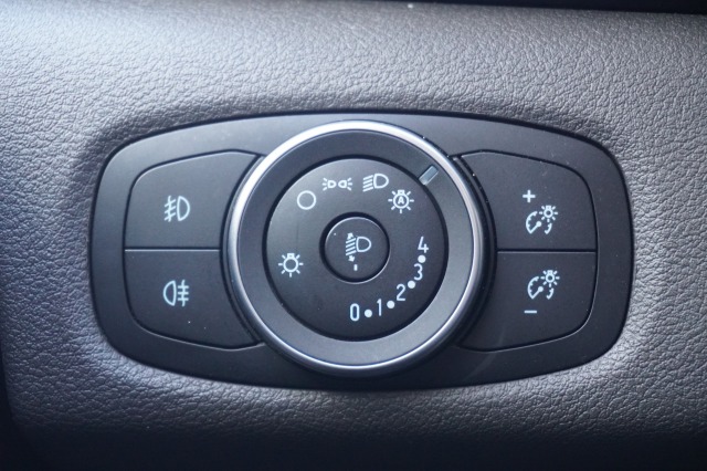 Ford Transit Custom 2.0 TDCI L2 130PK 2x Schuifdeur EURO 6 - Airco - Navi - Cruise - €13.900,- Excl.