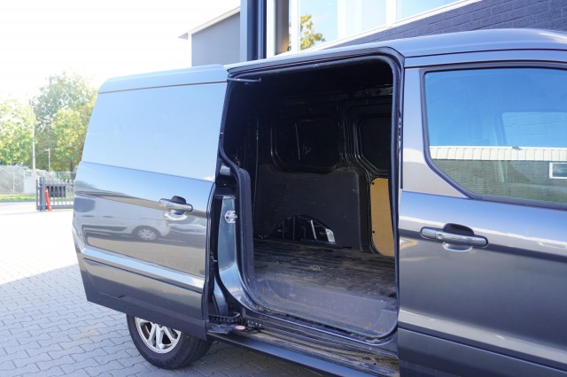 Ford Transit Connect 1.5 EcoBlue 120PK L2 Automaat Limited EURO 6 - AC/Climate - Navi - Cruise - €16.950,- Excl.
