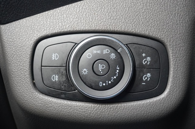 Ford Transit Connect Limited 1.5 EcoBlue 120PK L2 Automaat EURO 6 - AC/Climate - Navi - Cruise - €8.900,- Excl.