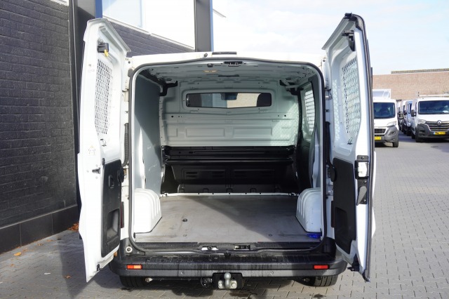 Renault Trafic 2.0 dCi 150PK Automaat EURO 6 - Airco - Navi - Cruise - €20.950,- Excl.
