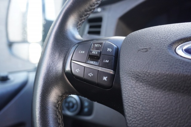 Ford Transit Custom 2.0 TDCI 130PK Automaat EURO 6   - Airco - Navi - Cruise - €14.900,- Excl.
