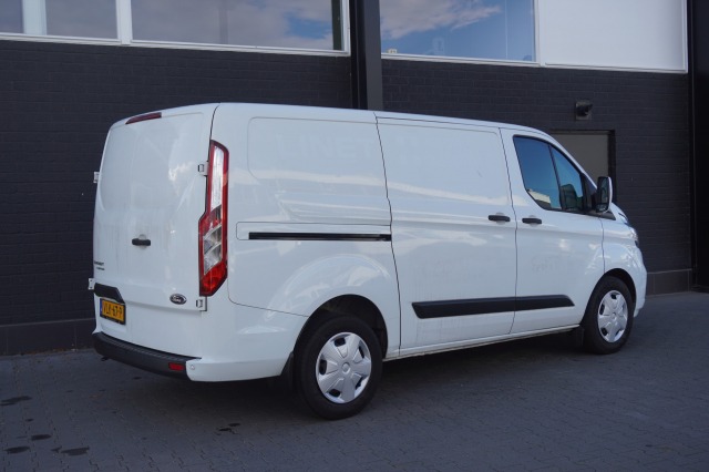 Ford Transit Custom 2.0 TDCI 130PK Automaat EURO 6   - Airco - Navi - Cruise - €14.900,- Excl.