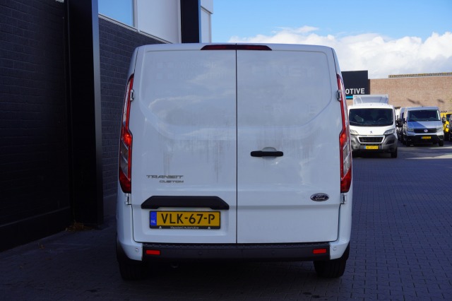 Ford Transit Custom 2.0 TDCI 130PK Automaat EURO 6   - Airco - Navi - Cruise - €14.900,- Excl.