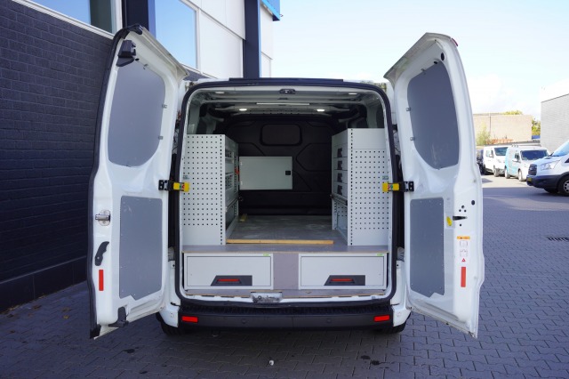 Ford Transit Custom 2.0 TDCI 130PK Automaat EURO 6   - Airco - Navi - Cruise - €14.900,- Excl.