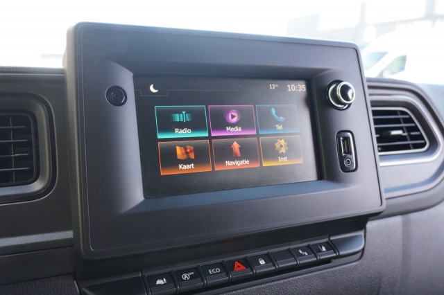 Renault Master 2.3 dCi 150PK L2H2 EURO 6 - Airco - Navi - Cruise - €15.900,- Excl.