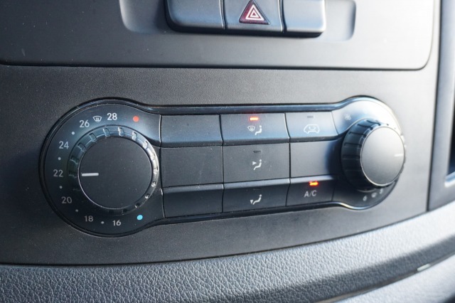 Mercedes-Benz Vito 111 CDI Extra Lang - Airco - Camera - Radio - €6.950,- Excl. Mercedes-Benz Vito 111 CDI Extra Lang - Airco - Camera - Radio - €6.950,- Excl.