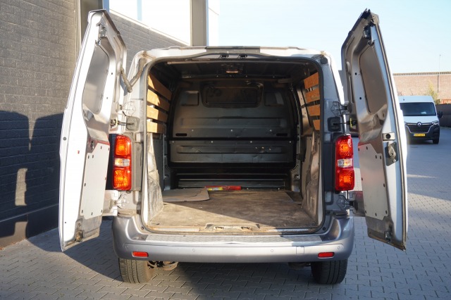 Peugeot Expert 2.0 BlueHDI L2 122PK EURO 6 - Airco - Navi - Cruise - €12.950,- Excl.