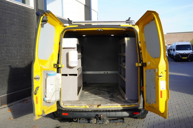 Ford Transit Custom 2.0 TDCI L2 EURO 6 - Airco - Cruise - PDC - €16.900,- Excl. Ford Transit Custom 2.0 TDCI L2 EURO 6 - Airco - Cruise - PDC - €16.900,- Excl.