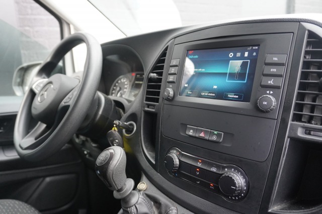 Mercedes-Benz Vito 116 CDI Lang EURO 6 - Airco - Navi - Cruise - €14.900,- Excl. Mercedes-Benz Vito 116 CDI Lang EURO 6 - Airco - Navi - Cruise - €14.900,- Excl.