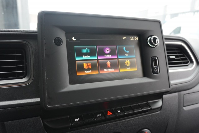 Renault Master 2.3 dCi 135PK L2H2 EURO 6 - Airco - Navi - Cruise - €16.950,- Excl.