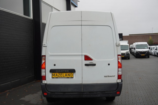 Renault Master 2.3 dCi 135PK L2H2 EURO 6 - Airco - Navi - Cruise - €16.950,- Excl.