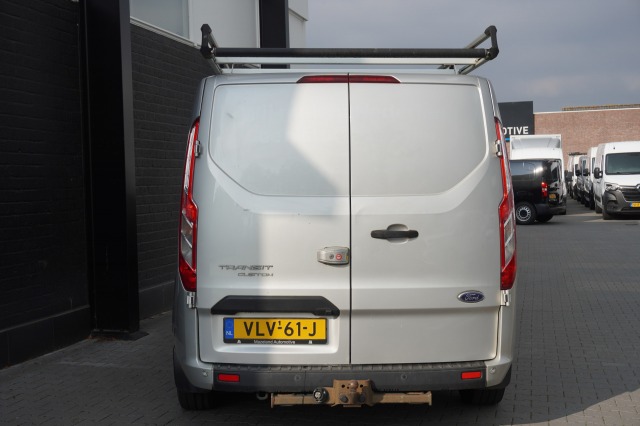 Ford Transit Custom 2.0 TDCI EURO 6 - Airco - Cruise - Camera - €14.900,- Excl. Ford Transit Custom 2.0 TDCI EURO 6 - Airco - Cruise - Camera - €14.900,- Excl.