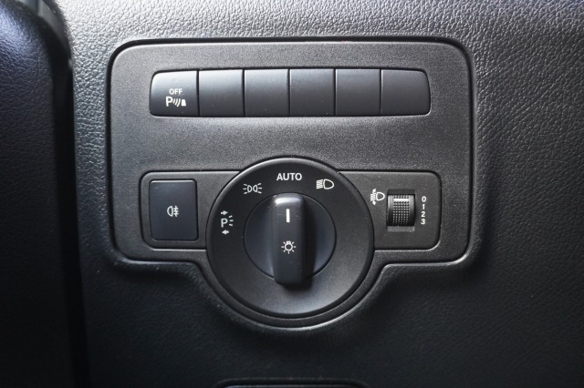 Mercedes-Benz Vito 114 CDI XL EURO 6 - AC/Climate - Navi - Cruise - €13.950,- Excl.