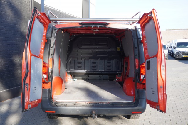 Mercedes-Benz Vito 114 CDI XL EURO 6 - AC/Climate - Navi - Cruise - €13.950,- Excl.