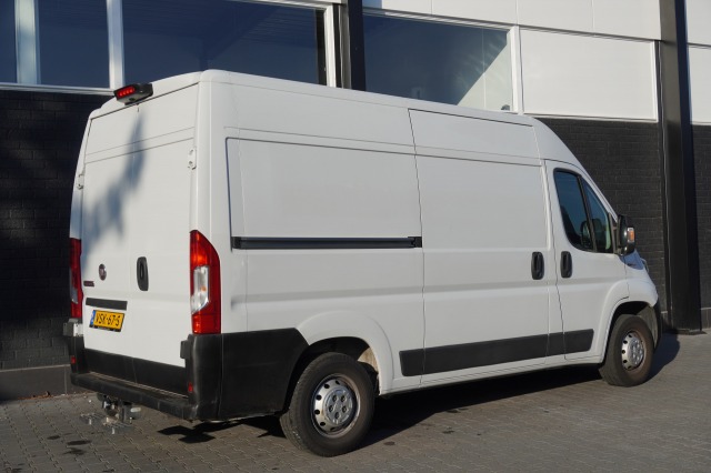 Fiat Ducato 2.3 MultiJet L2H2 140PK EURO 6 - Airco - Navi - Cruise - €14.950,- Excl.