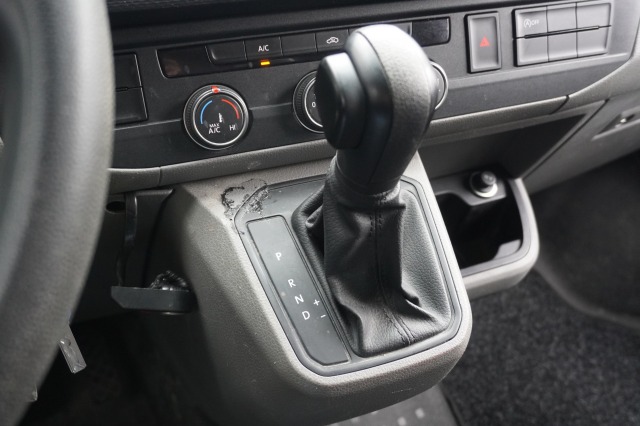 Volkswagen Transporter 2.0 TDI 150PK Automaat EURO 6 - Airco - Cruise - PDC - €22.900,- Excl. Volkswagen Transporter 2.0 TDI 150PK Automaat EURO 6 - Airco - Cruise - PDC - €22.900,- Excl.