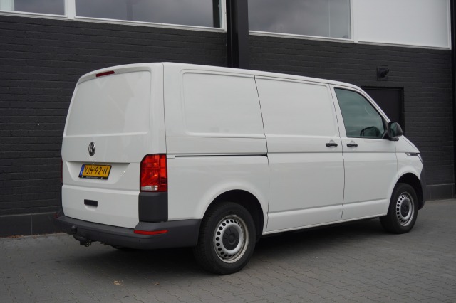 Volkswagen Transporter 2.0 TDI 150PK Automaat EURO 6 - Airco - Cruise - PDC - €22.900,- Excl.