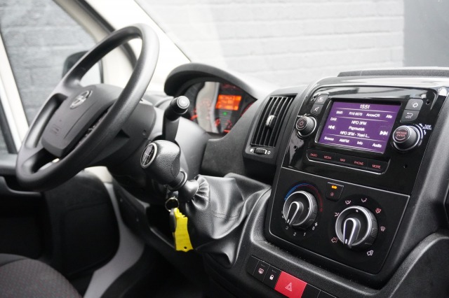 Opel Movano 2.2D 140PK L2H2 EURO 6 - Airco - Navi - Cruise - € 15.900,- Excl.