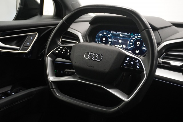 Audi Q4 e-tron 40 Launch edition Advanced S-Line 77 kWh 3 Fasen | Leder | Camera | Warmtepomp | ACC | €31.900,- Incl. BTW