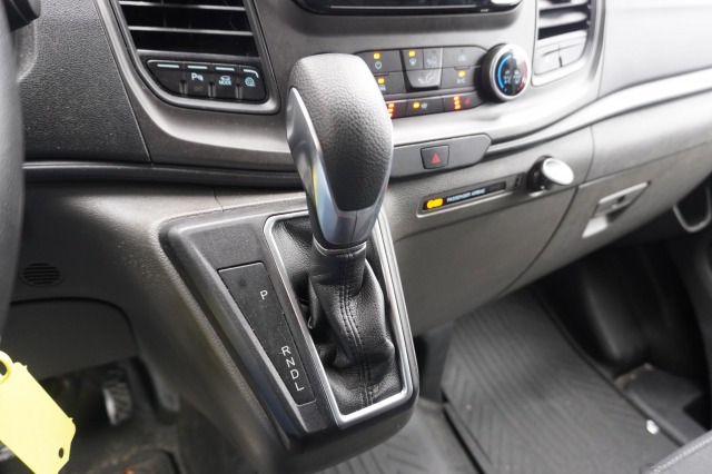 Ford Transit Custom 1.0 EcoBoost Hybride Benzine Automaat EURO 6 - Airco - Navi - Cruise - €20.950,- Excl. Ford Transit Custom 1.0 EcoBoost Hybride Benzine Automaat EURO 6 - Airco - Navi - Cruise - €20.950,- Excl.