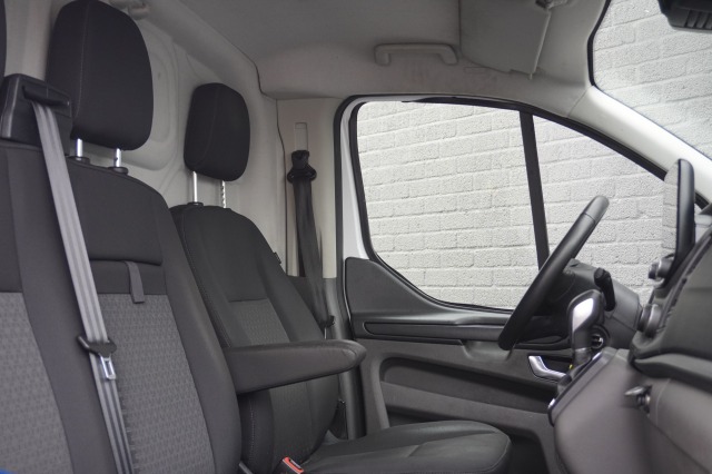 Ford Transit Custom 1.0 EcoBoost Hybride Benzine Automaat EURO 6 - Airco - Navi - Cruise - €20.950,- Excl. Ford Transit Custom 1.0 EcoBoost Hybride Benzine Automaat EURO 6 - Airco - Navi - Cruise - €20.950,- Excl.