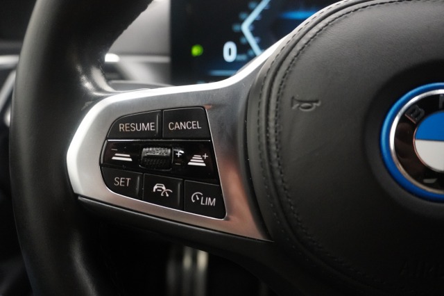BMW i4 eDrive40 M-Sport High Executive 84 kWh 3 fasen | Laser | Head-up | Leder | Camera | €34.900,- incl. BTW BMW i4 eDrive40 M-Sport High Executive 84 kWh 3 fasen | Laser | Head-up | Leder | Camera | €34.900,- incl. BTW