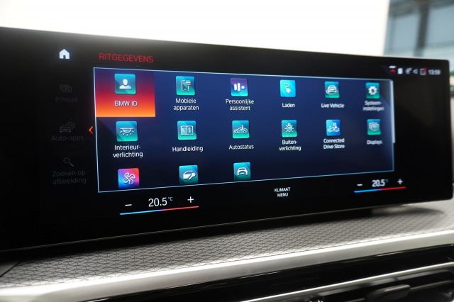 BMW i4 eDrive40 M-Sport High Executive 84 kWh 3 fasen | Laser | Head-up | Leder | Camera | €34.900,- incl. BTW BMW i4 eDrive40 M-Sport High Executive 84 kWh 3 fasen | Laser | Head-up | Leder | Camera | €34.900,- incl. BTW